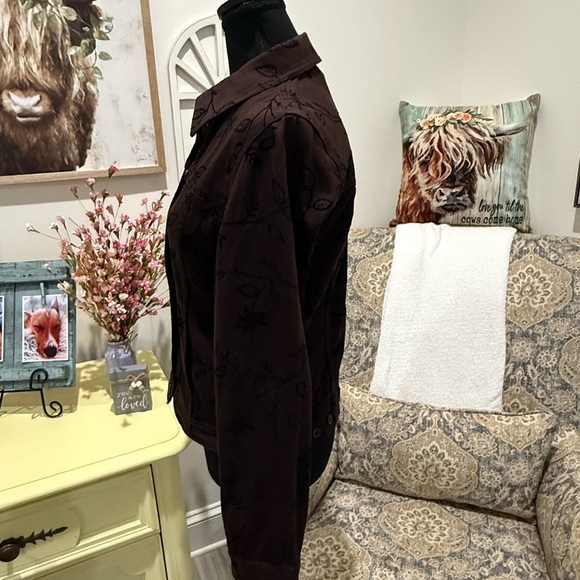 Brown Embellished Button Down Shirt with Notched Collar - Picture 5 of 6